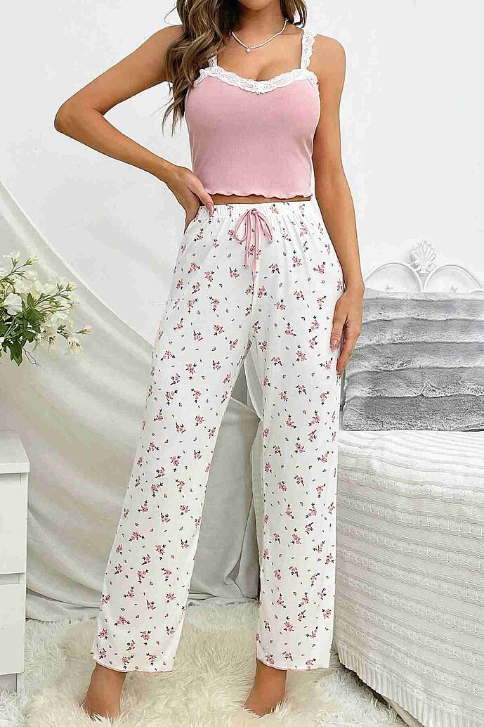Merry See Askılı Şık Üstü Dantel İşlemeli Baskılı Pijama Takımı Çok Renkli - 4