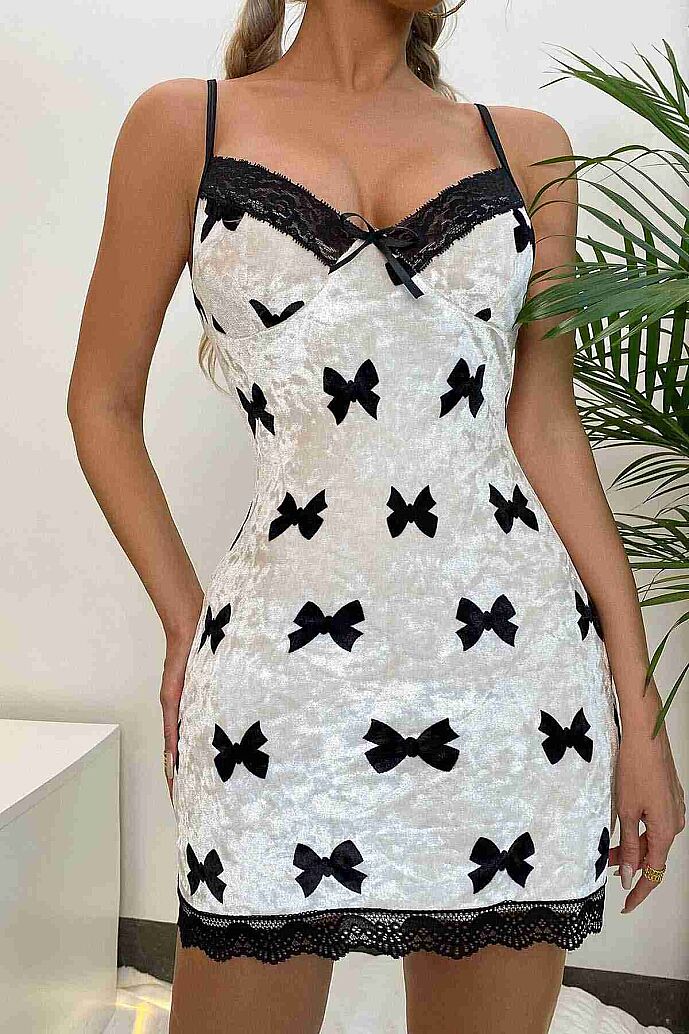 Merry See Baskılı Dantelli Kadife Pijama Gecelik Çok Renkli - 3