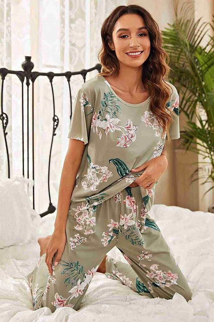 Merry See Çicek Baskılı Soft Kumaş Kısa Kollu Pijama Takımı Çok Renkli - 5