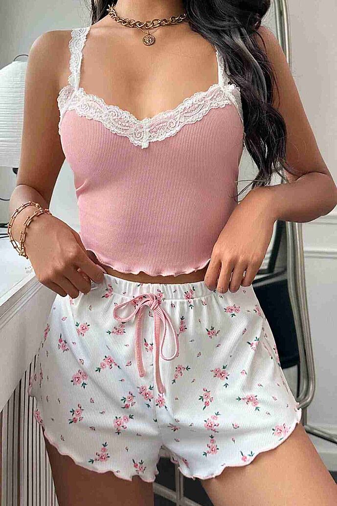 Merry See Çiçek Desenli Dantel Askılı Şortlu Pijama Takımı Çok Renkli - 3