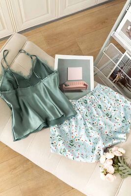Merry See - Merry See Dantel İşlemeli Çiçek Desenli Şort Pijama Takımı Yeşil (1)