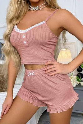 Merry See Dantelli Askılı Crop Üst ve Fırfır Paça Mini Şortlu Pijama Takım Pembe - 5
