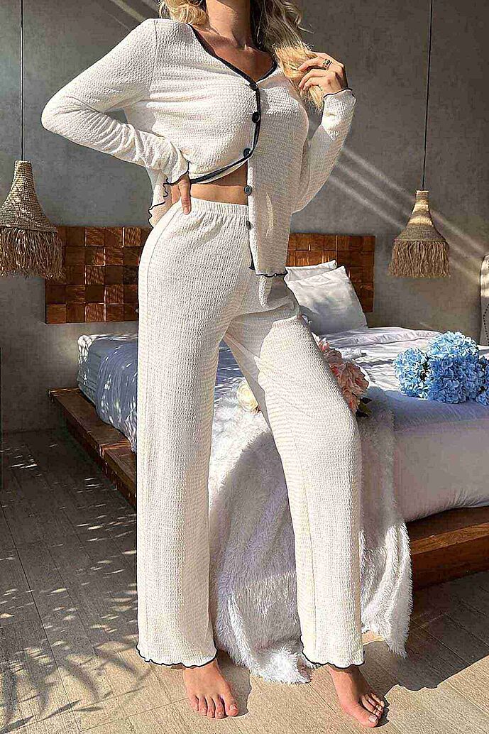 Merry See Özel Örme Kumaş Düğmeli Uzun Kollu Pijama Takımı Beyaz - 6