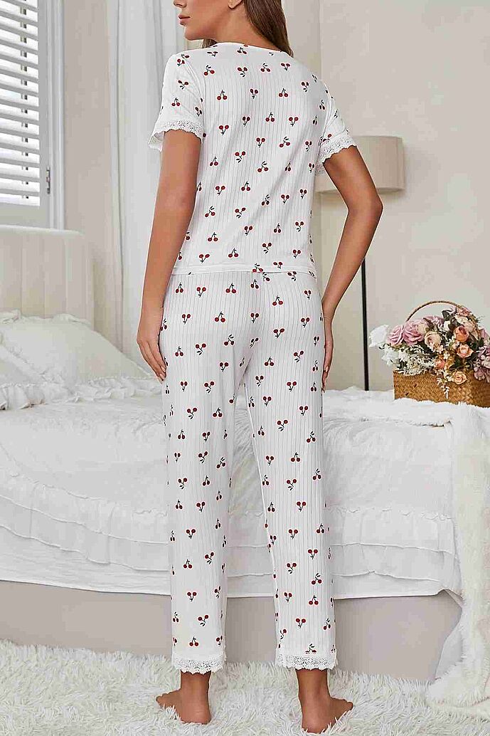 Merry See Özel Örme Kumaş Güpür Dantelli Kiraz Baskılı Kısa Kollu Pijama Takımı Beyaz - 3