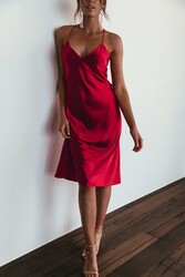 Merry See Sırt Dekolteli Uzun Saten Gecelik Elbise Kırmızı - Thumbnail