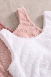 Merry See Tek Renk 1 Takım Kolsuz Askılı Peluş Polar Alt Üst Şortlu Pijama Takımı Beyaz - Thumbnail
