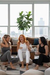 Merry See Tek Renk 1 Takım Kolsuz Cepsiz Polarlı Alt Üst Pijama Takımı Siyah - Thumbnail