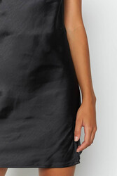 Merry See Yırtmaçlı Mini Saten Elbise Siyah - Thumbnail